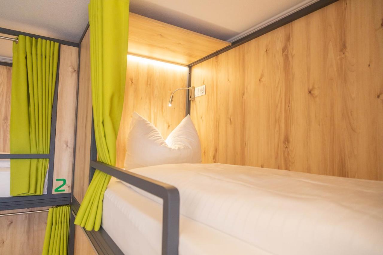 Das Ebertor - Hotel & Hostel ボッパルト エクステリア 写真