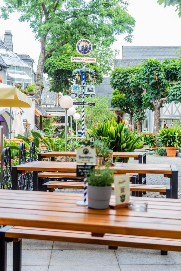 Das Ebertor - Hotel & Hostel ボッパルト エクステリア 写真